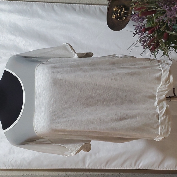 SZ. 3 TORRID SHIRT SLEEVE MESH/TEE  TOP - Picture 1 of 5